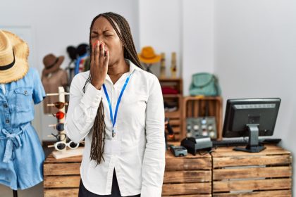 Yawning, connections, relationship